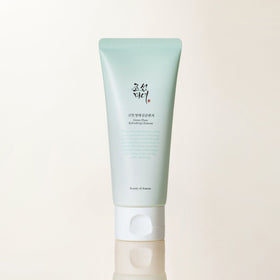 Green Plum Refreshing Cleanser