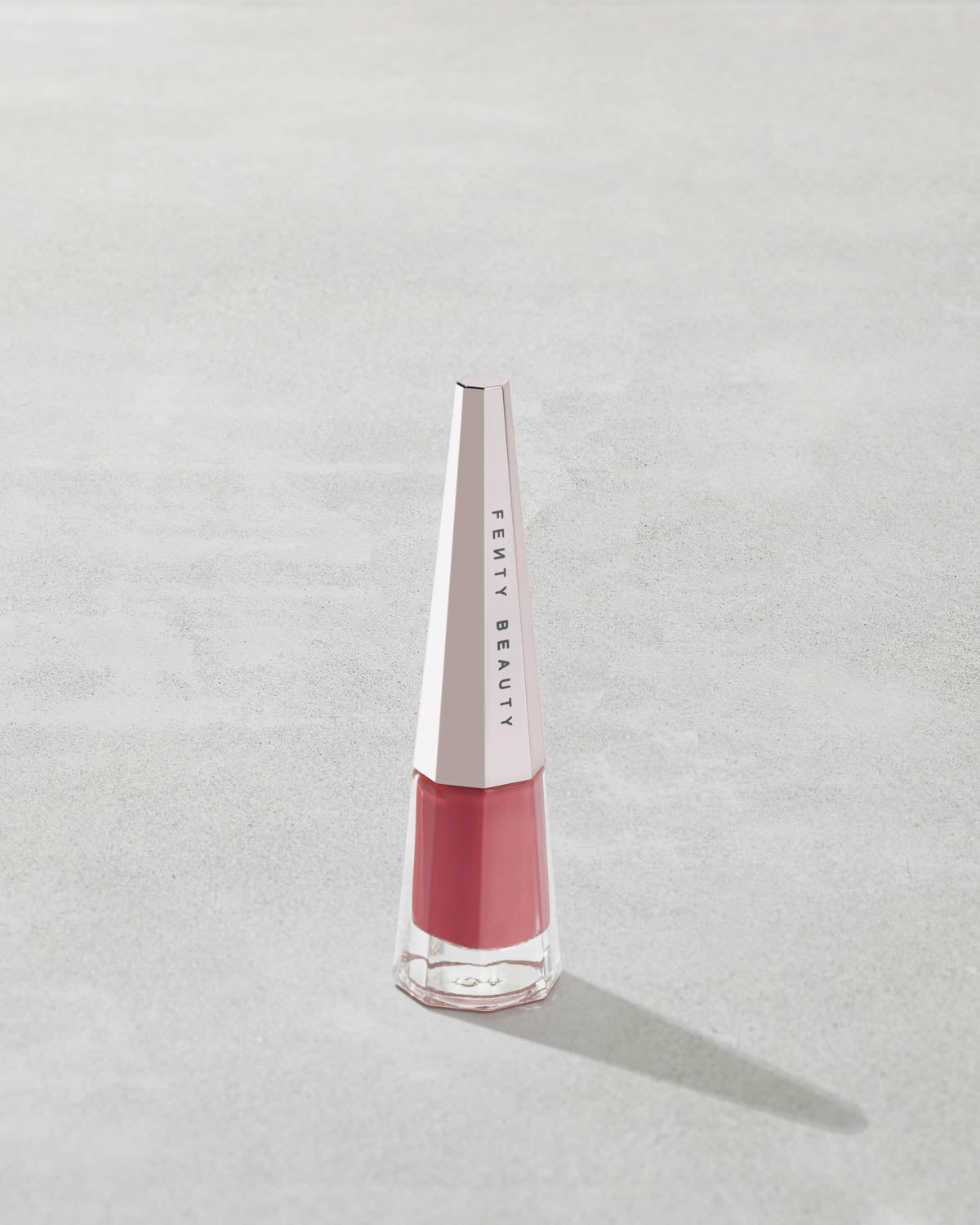 Stunna Lip Paint Longwear Fluid Lip Color — RiRi