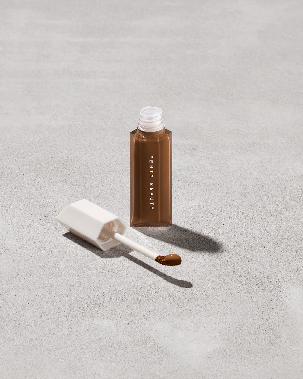 We're Even Hydrating Longwear Concealer — 480N