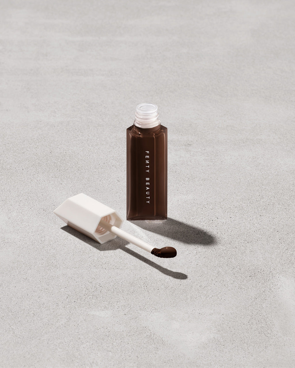 We're Even Hydrating Longwear Concealer — 498N