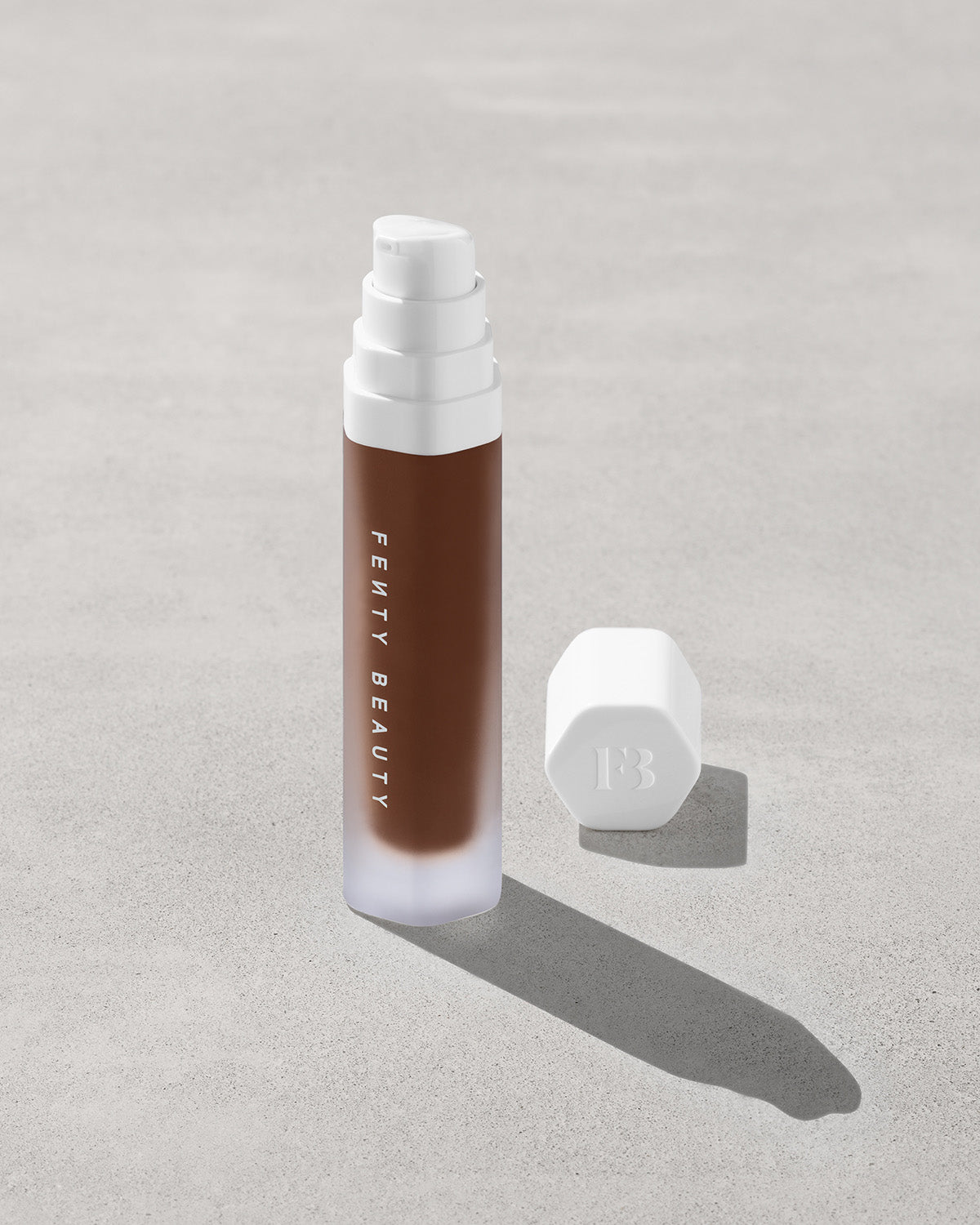 Soft'lit Naturally Luminous Longwear Foundation — 495