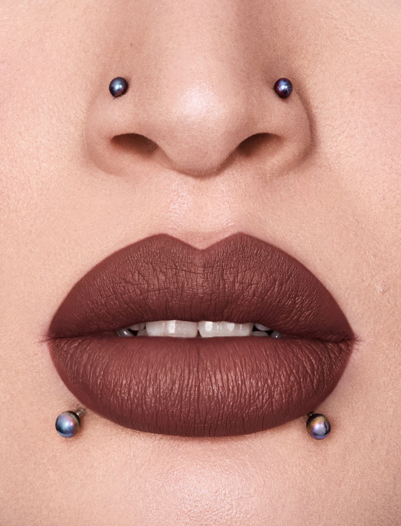 MATTE LIPSTICK - YOLAINE